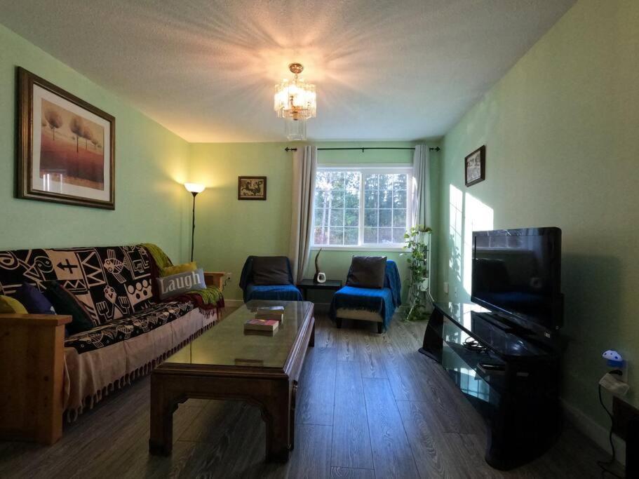 Countryroad Cozy 2Bedrooms Suite2 Nanaïmo Extérieur photo
